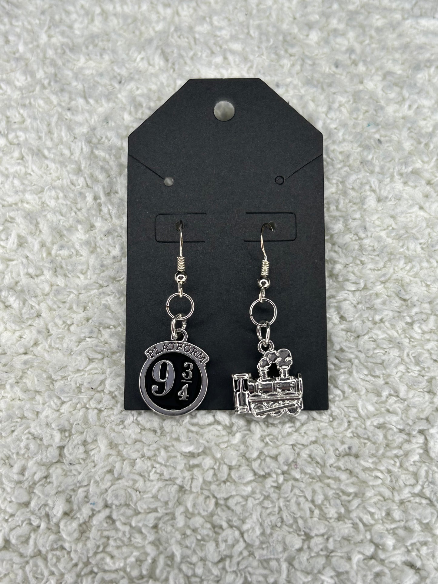 Platform 9 3/4 Earrings